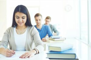 DIFFERENCE BETWEEN MPSC AND UPSC