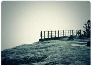 महाराष्ट्रातील थंड हवेच्या ठिकाणांची नावे पुढीलप्रमाणे आहेत -