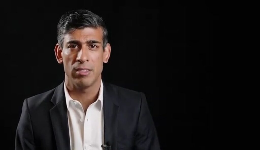 Biography of Rishi Sunak in Marathi