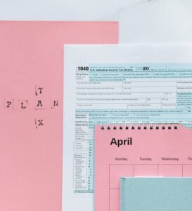 Bank holiday April 2023 in Marathi