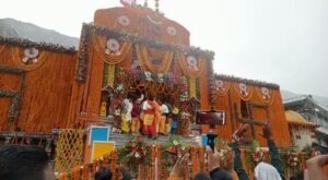Badrinath temple information in Marathi