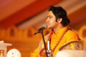 बागेश्वर बाबा उर्फ धीरेंद्र शास्त्री कोण आहेत - Bageshwar Maharaj