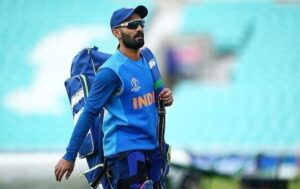 दिनेश कार्तिकचे इंडियन प्रीमियर लीग मध्ये अत्यंत खराब प्रदर्शन -Dinesh kartik indian premier league bad performance