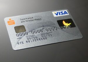 What is credit card in Marathi